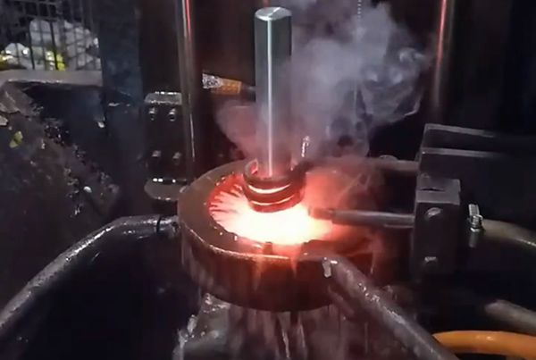 超高频淬火机床的关键设备和性能是什么?有哪些应用工艺?(图2)