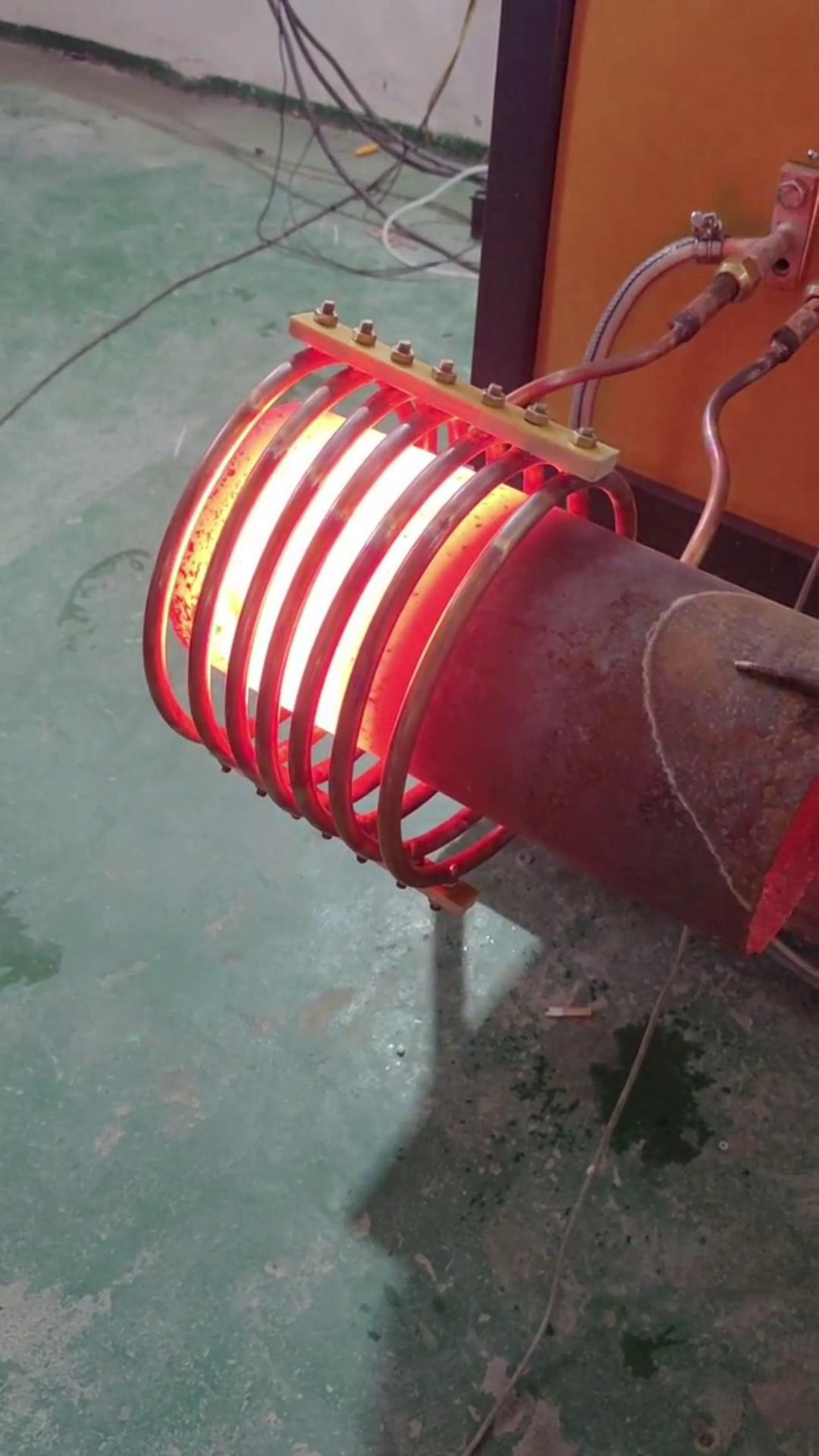 中频大香蕉手机在线视频加热炉 钢管加热测试