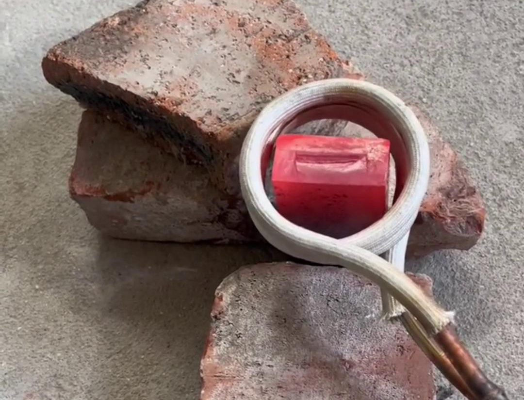 高频大香蕉手机在线视频加热机，对人体无法加热 只会对金属进行加热