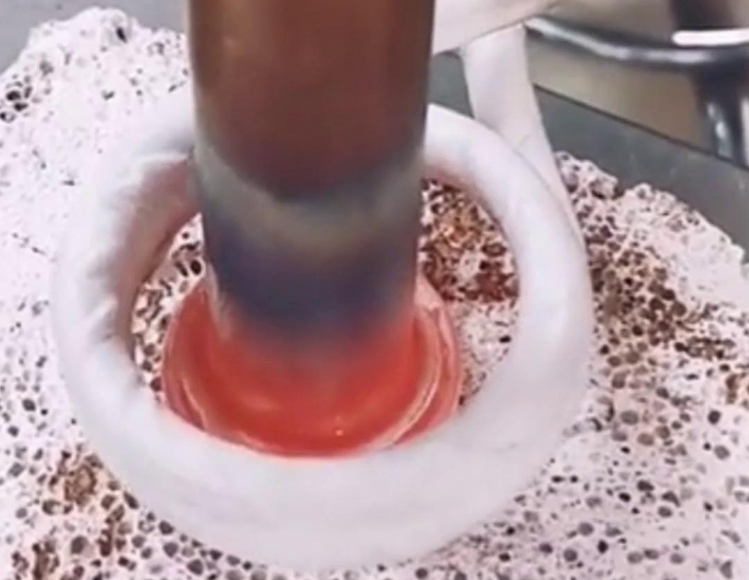 双工位高频大香蕉手机在线视频焊接设备在不锈钢、铜和铝的焊接中具有显著的应用优势