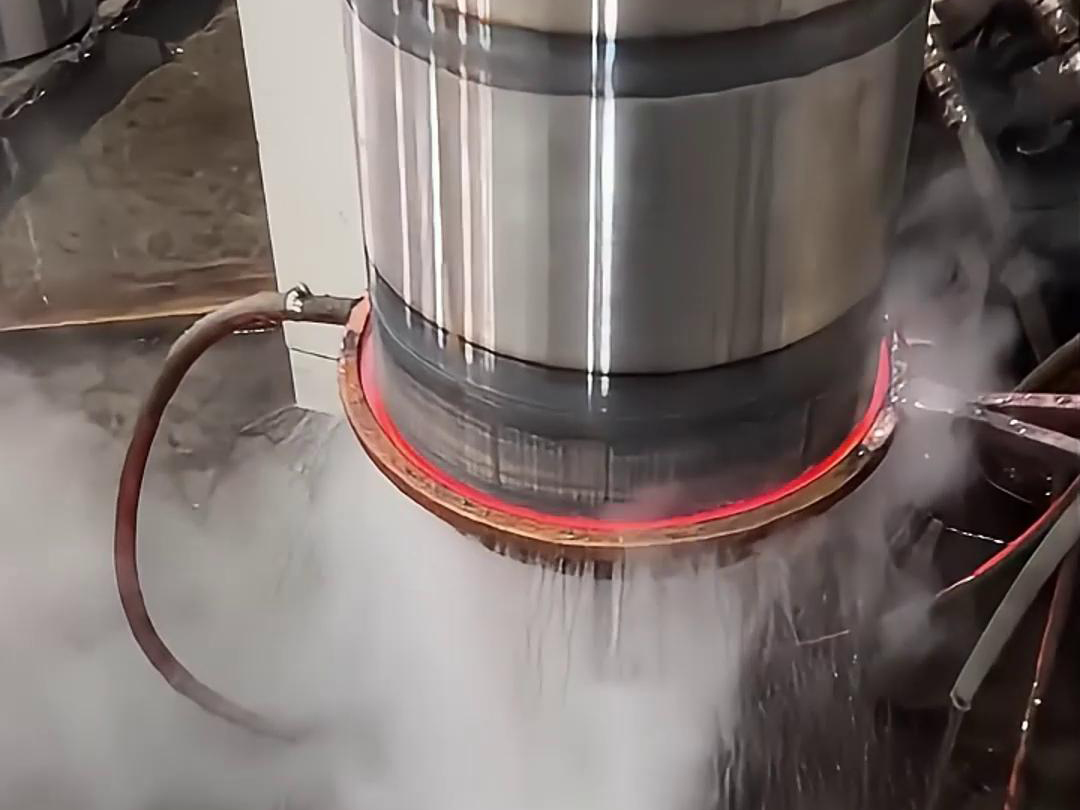 高频久久大香蕉久久可以实现直径400mm轴的热处理硬度达到50HRC以上