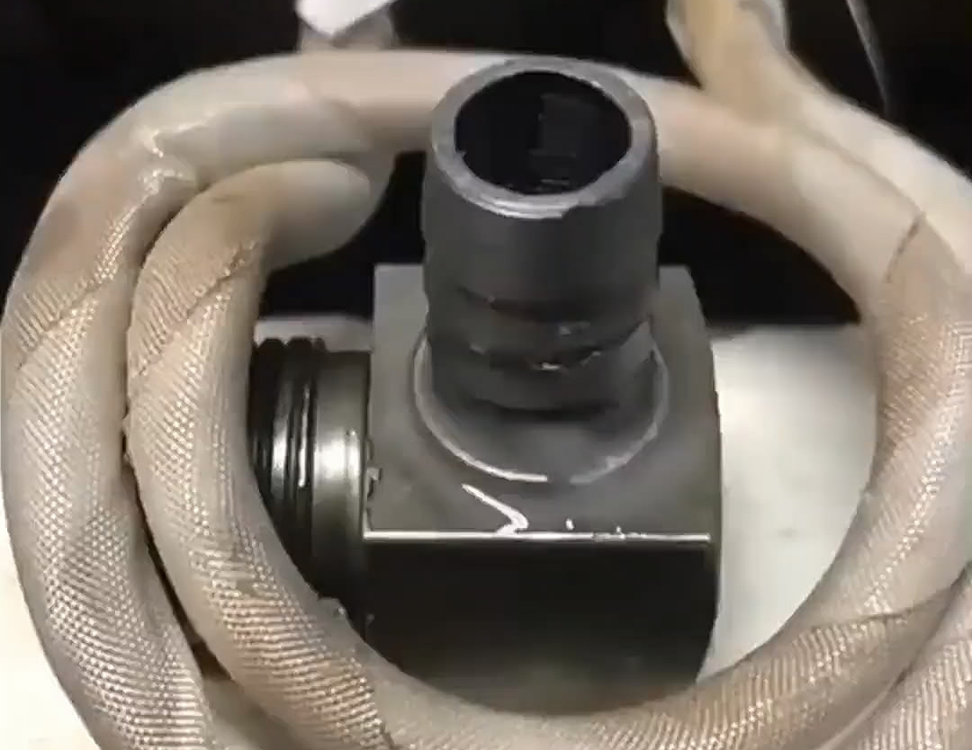 高频焊机在螺丝和宝塔接头焊接高效、精确