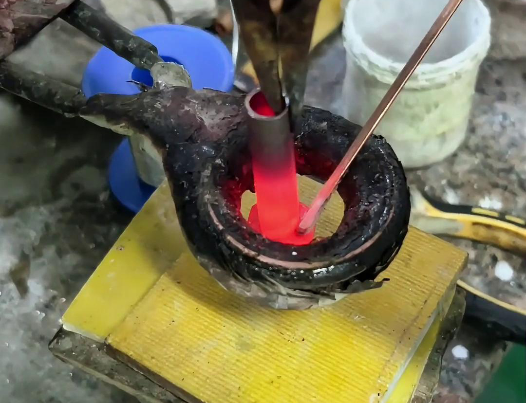 铜管焊接不用愁，高频焊机来解忧