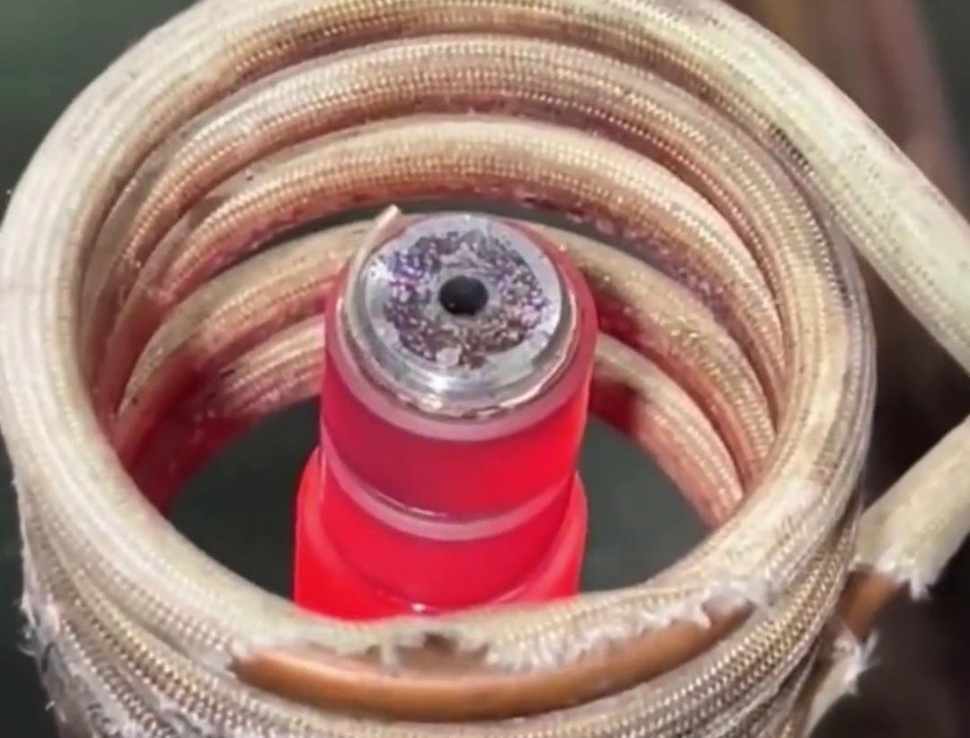 高频钎焊机适用于不锈钢焊接工艺，如管道、容器、结构件等