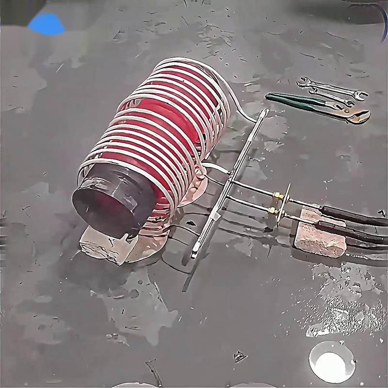 中频大香蕉手机在线视频加热设备对直径180mm、长度300mm的钢管进行加热测试