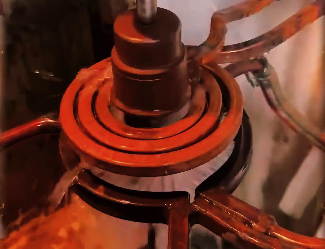 海瑞拓超高频淬火机：合金小工件在水中淬火热处理的革新力量(图4)