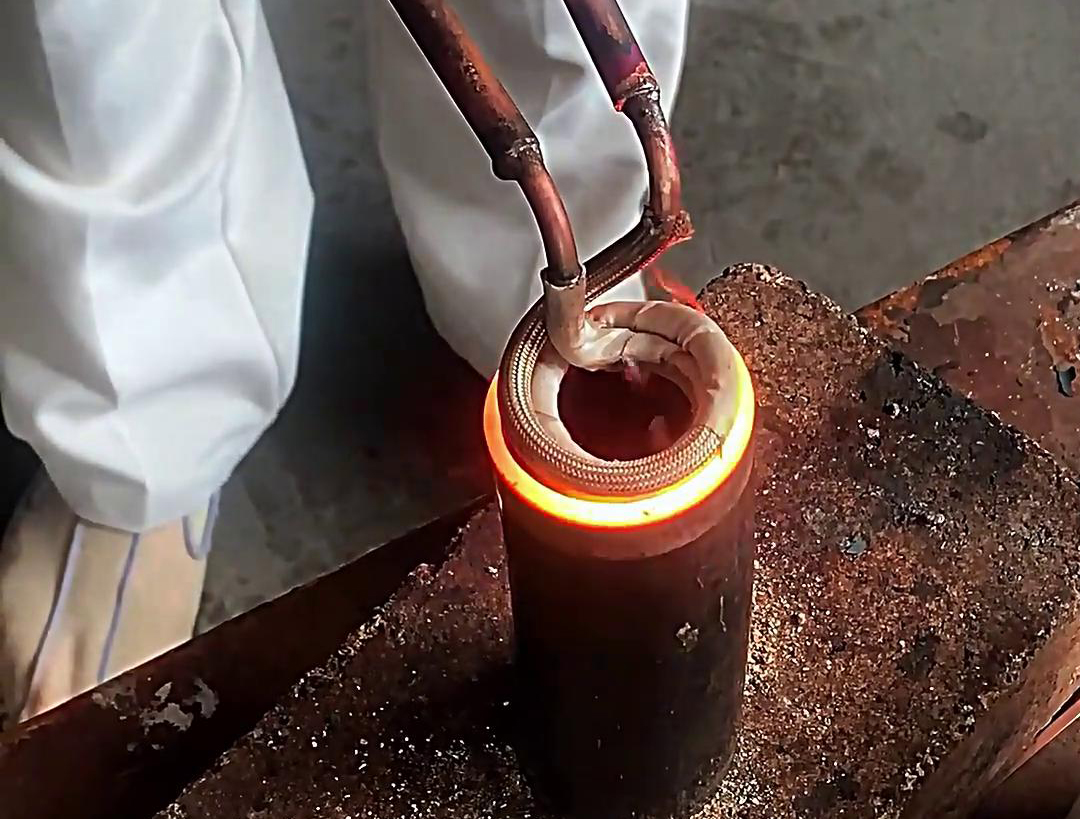 手持式高频加热机工业生产模式向“灵活、高效、绿色”转型的标志性设备