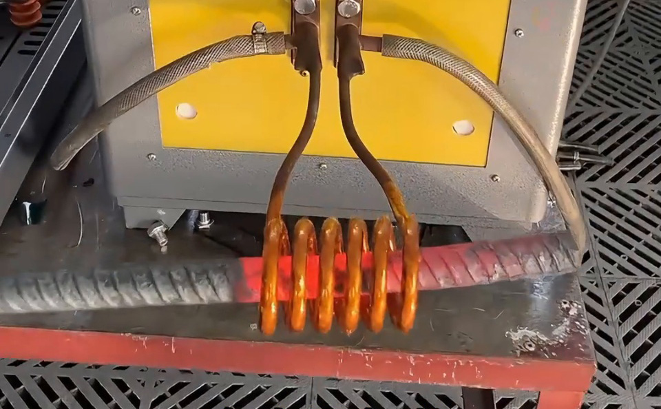 棒料加热不用愁?海瑞拓高频机1分钟解锁专业操作(图2) 棒料加热不用愁?海瑞拓高频机1分钟解锁专业操作(图2)