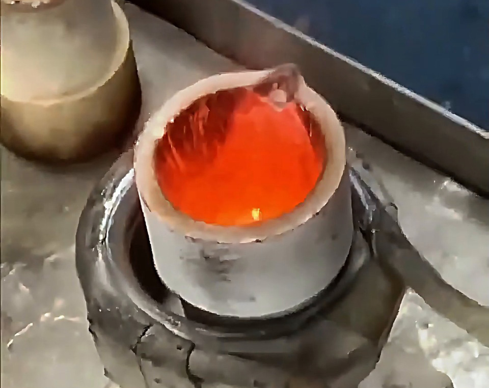 220V家用电源熔金自由！海瑞拓小型高频熔炼炉，黄金熔炼安全高效零损耗